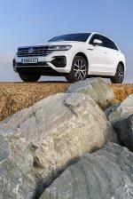 Volkswagen Touareg V6 TDI R-Line 2018 года (UK)